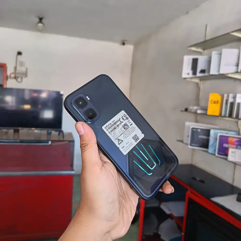 Infinix GT 50 Pro 5G 12/512 mulus fullset original. TT juga bisa