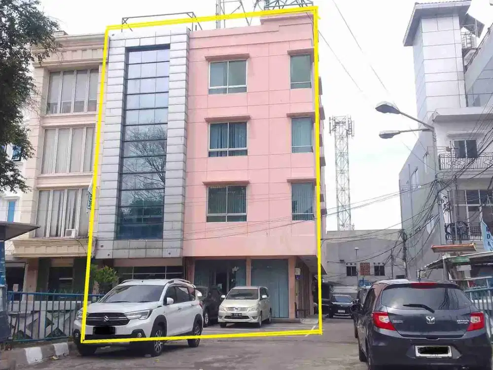 Dua Ruko Gandeng 4 Lantai Di Lokasi Strategis Komersil Jl. Dr. Saharjo, Tebet, 7 menit ke Tol Pancoran