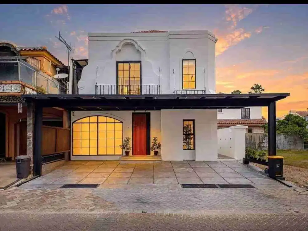 Rumah Royal Serpong Village 260m² Ada Kolam Renang SHM  Rp 3.3 M Nego