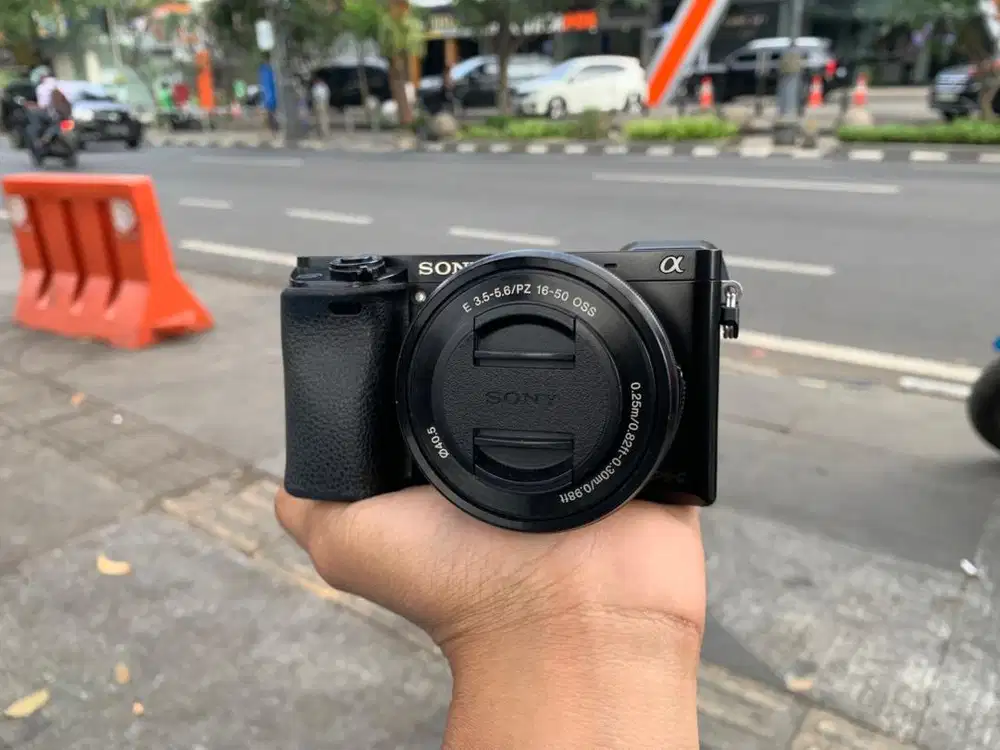 Kamera Sony A6000 Kit Fullset