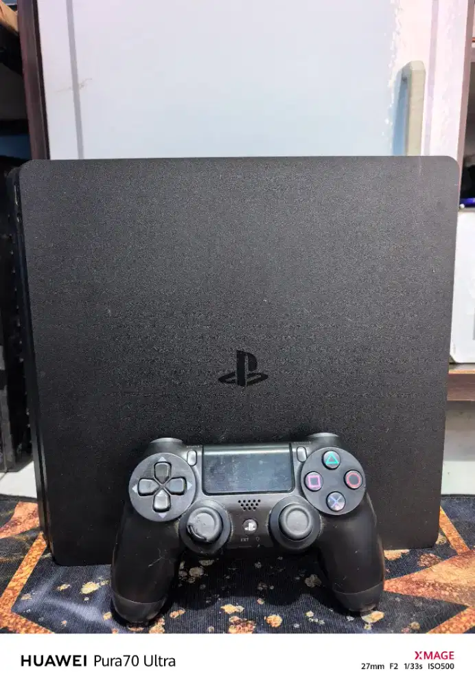 PS4 SLIM 1TB FULL GAMES BEBAS REQUEST