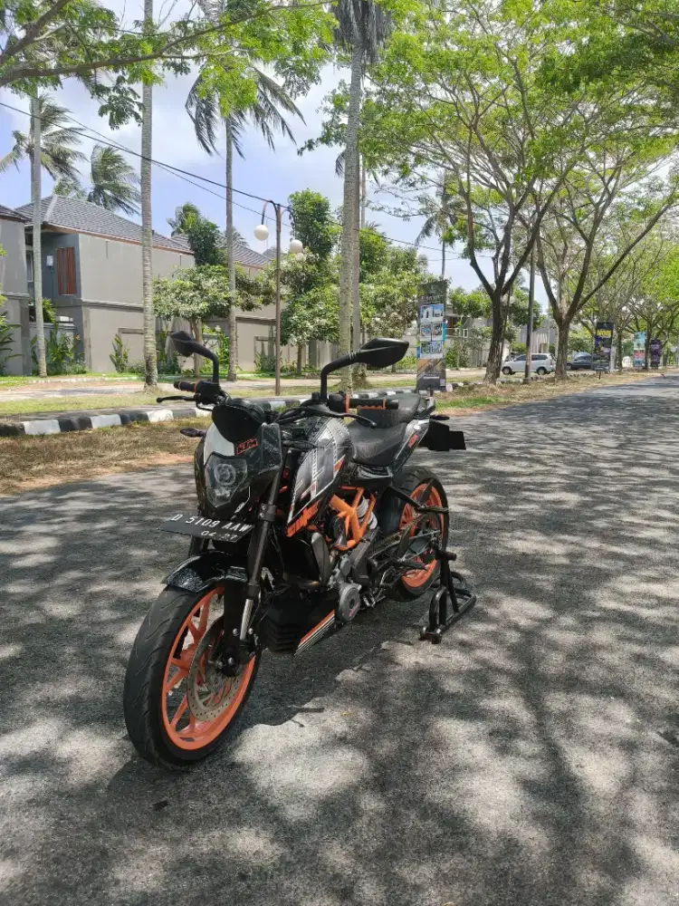 Di jual ktm duke abs 2016