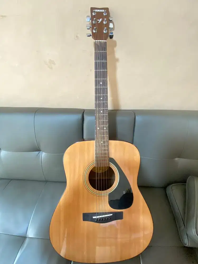 Gitar Yamaha F310 Acoustic