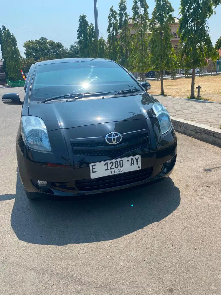 Toyota Yaris J AT 2008