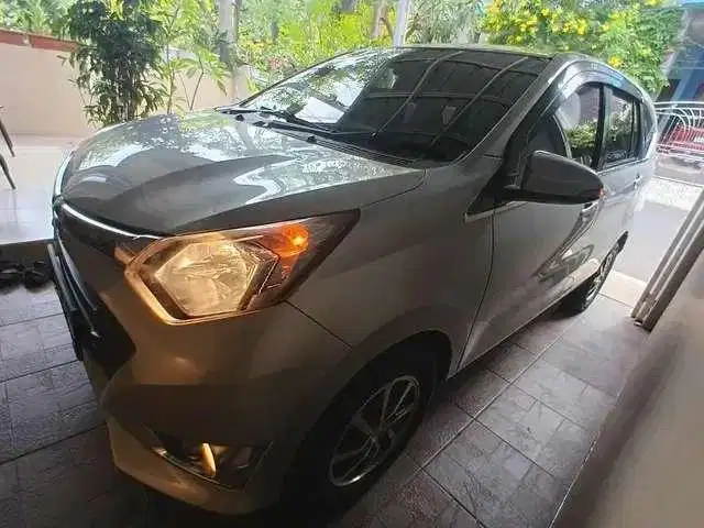 DP RENDAH Daihatsu Sigra 1.2 R Bensin-AT 2017 NIG