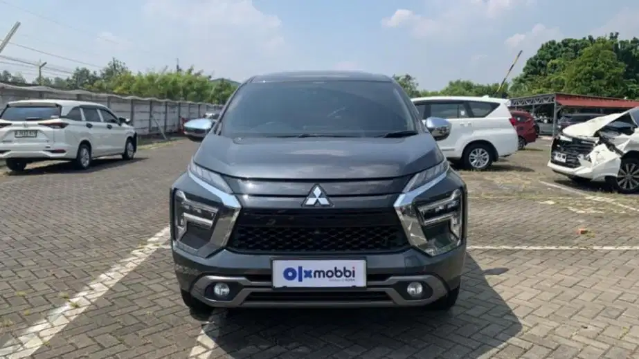Garansi 1 Th - Mitsubishi Xpander 1.5 Ultimate Bensin-AT 2024 Abu