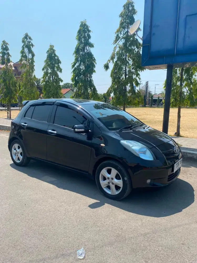 Yaris J AT 2008