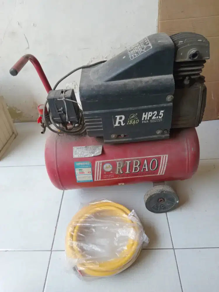 Kompressor angin RIBAO