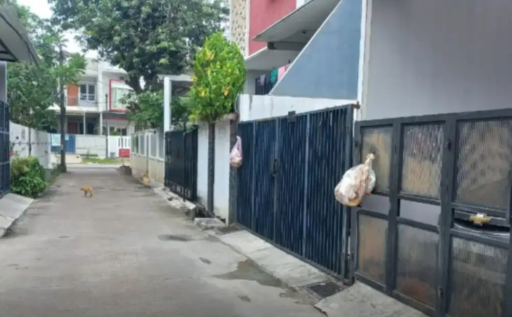 Dijual Rumah 2 Lantai Siap Huni Kelapa Gading