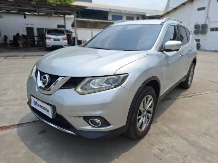 KM Rendah - Nissan XTrail 2.5 Bensin-AT 2014