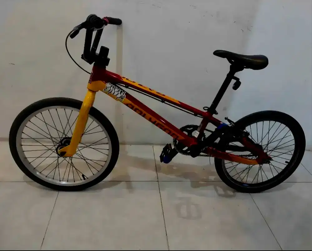 bmx polygon razor