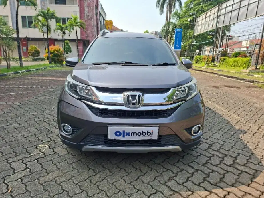Garansi 1 Th - Honda BR-V 1.5 E Bensin-AT 2018 Abu
