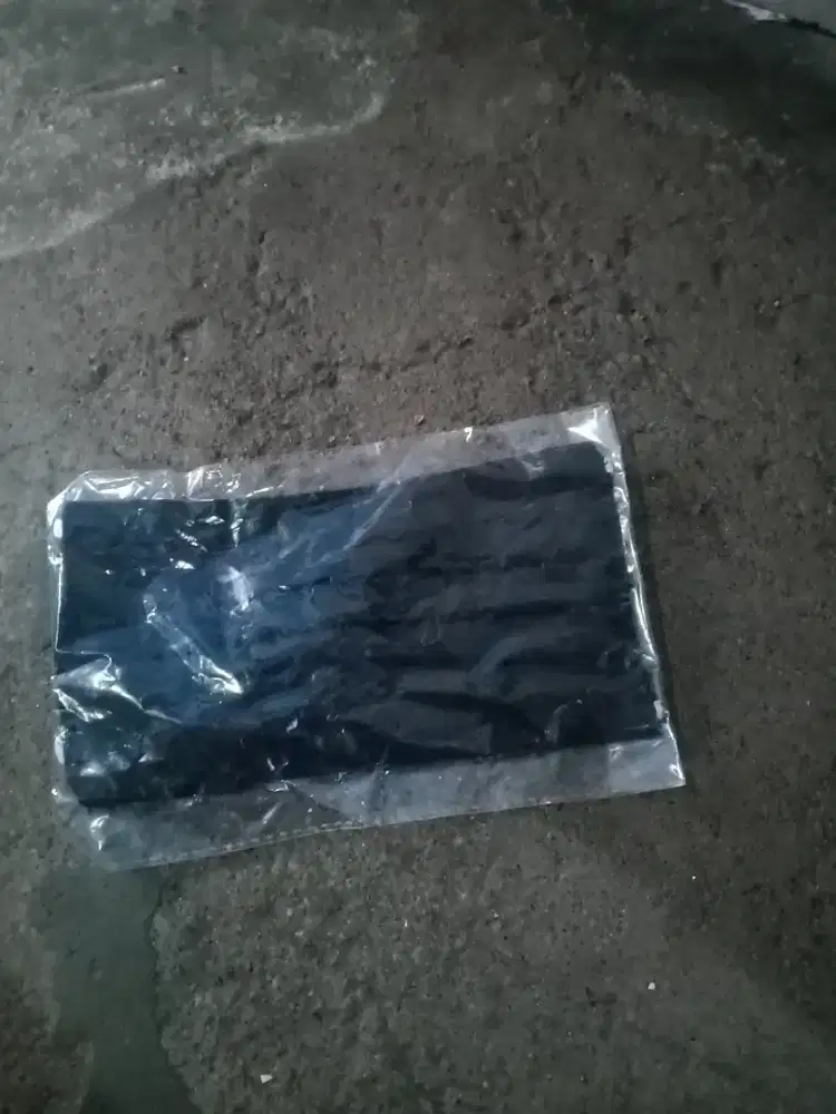 Masker harga nya cuman 15.000 ribu aja'