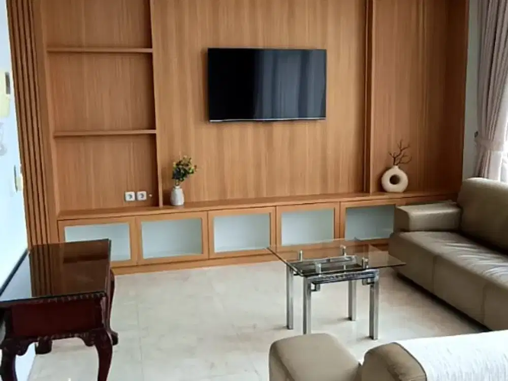 Disewakan Apartemen Puri 18, 3 BR, Luas 172 m², 2 KM, Full Furnished, Rp 225 Juta/Tahun Include IPL