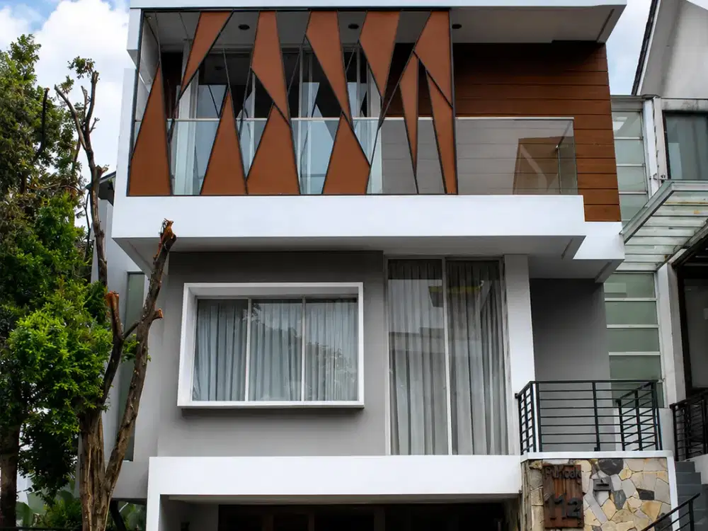 For Rent. Townhouse Pejaten Quite & Safe Residential(Near Masjid)