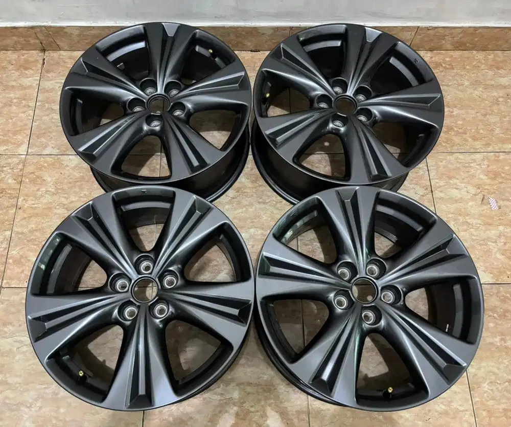 Velg ori mazda CX-60 sport R18