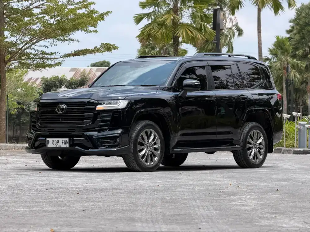 LANDCRUISER VXR  300 2023/2024
