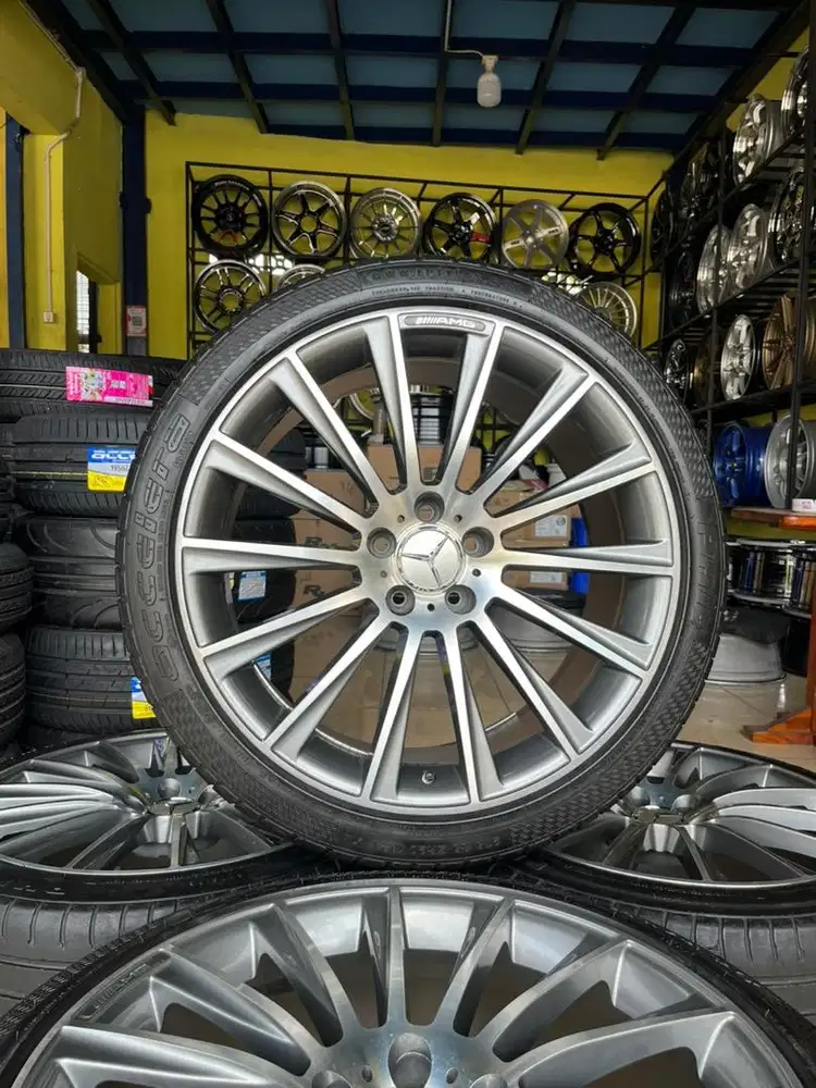 VELG AMG R20*8,5/9.5 H5*112 Mecy,Innova,Accord,Camry,Alphard,