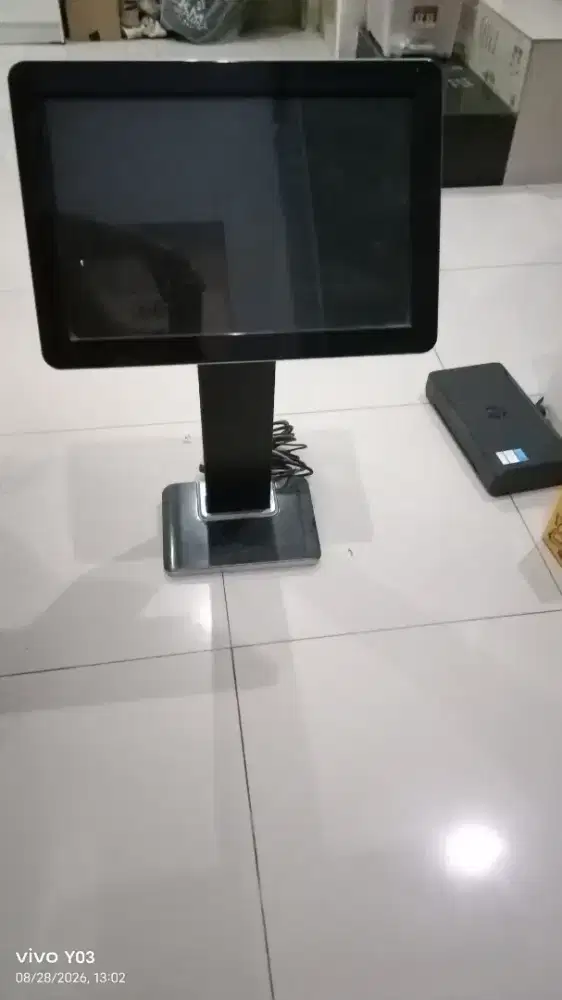 LED Touchscreen monitor 19inch