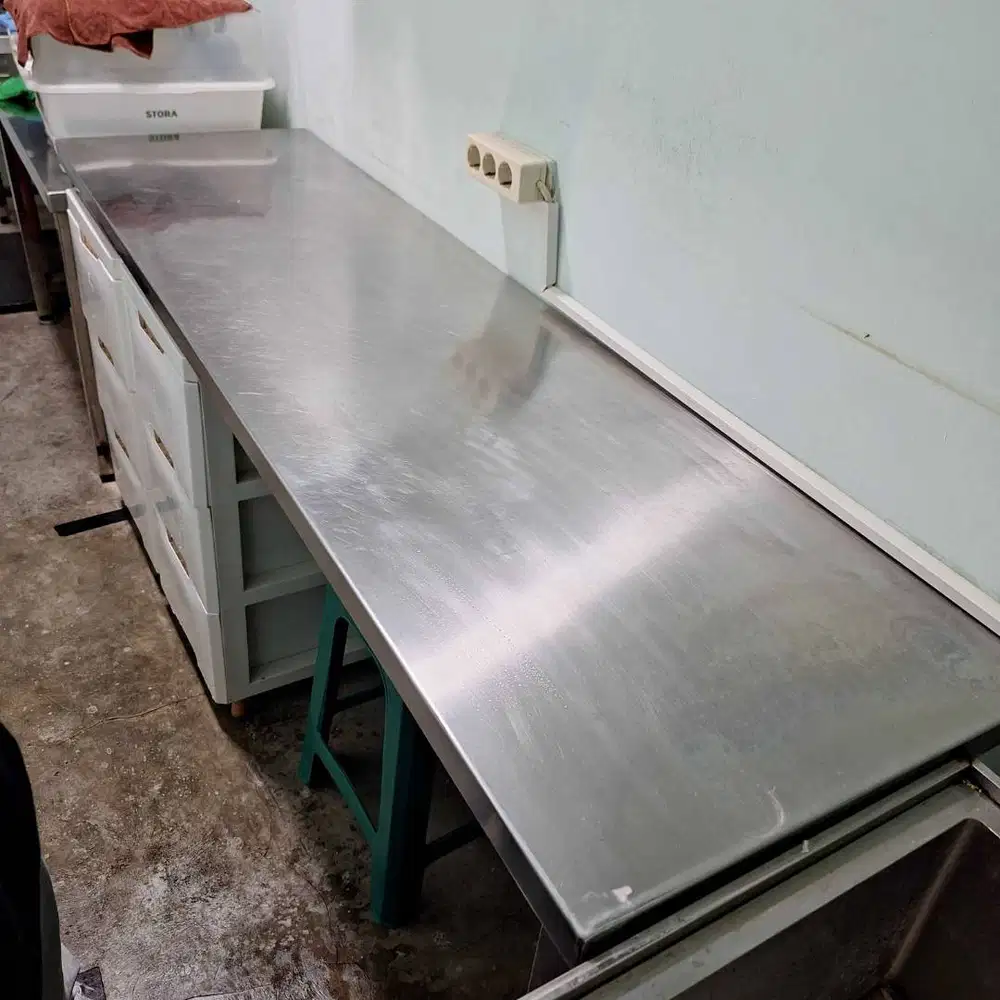 Meja Kerja Dapur Stainless Steel