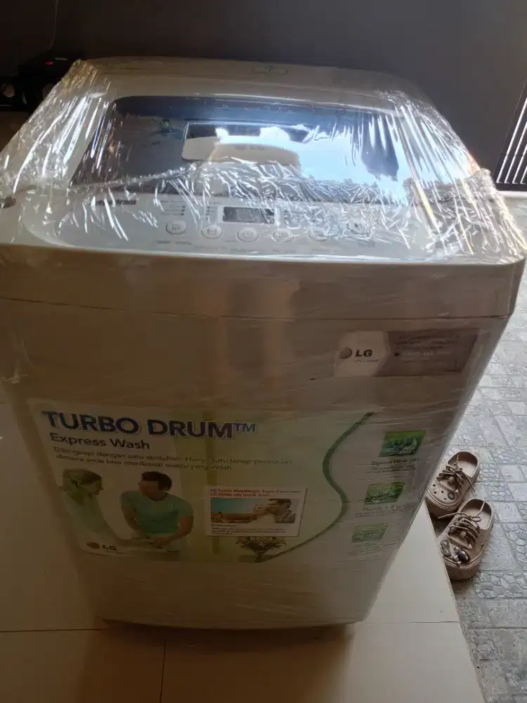 Mesin cuci satu tabung otomatis merk LG siap pakai mulus