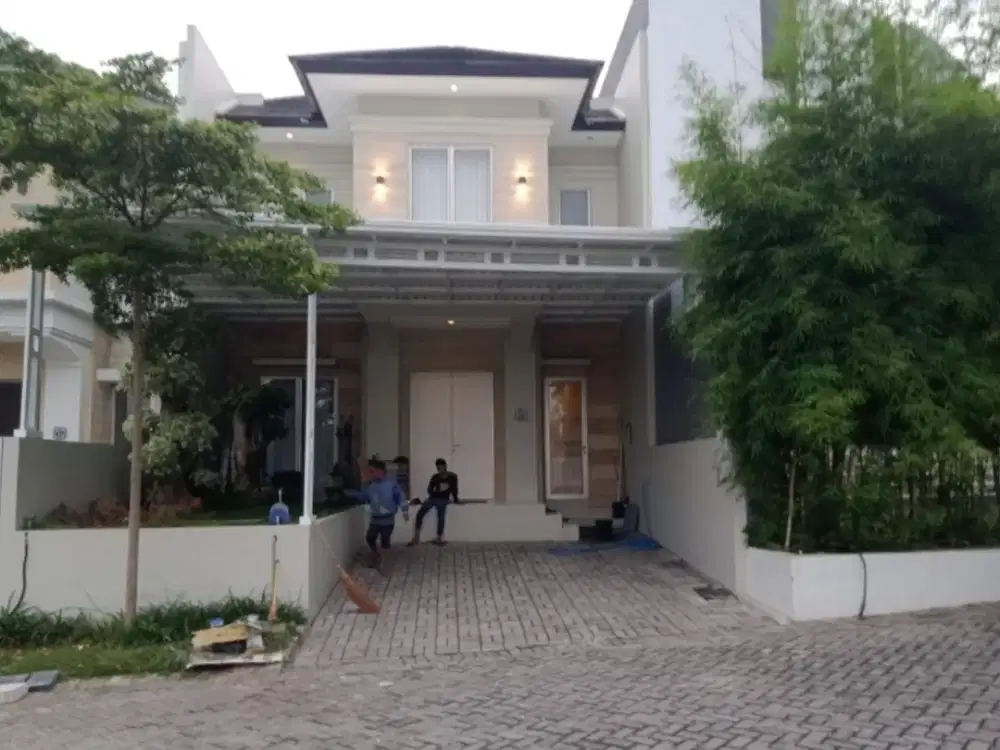 Dijual Greendland Full Furnish 2 Lantai Hadap Timur