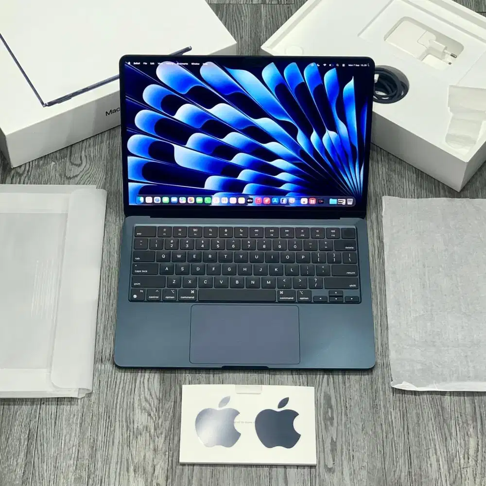 BH 92% MACBOOK AIR M2 8GB/256GB MIDNIGHT EX IBOX
