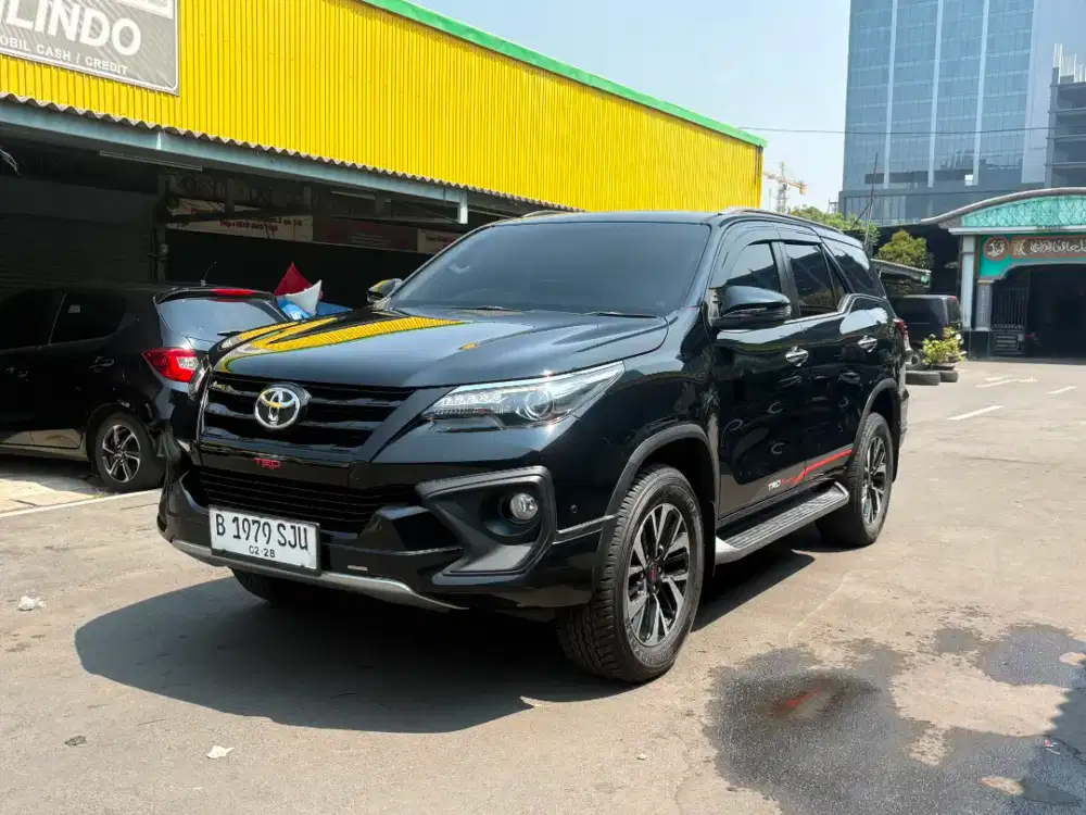 Toyota Fortuner TRD 2018