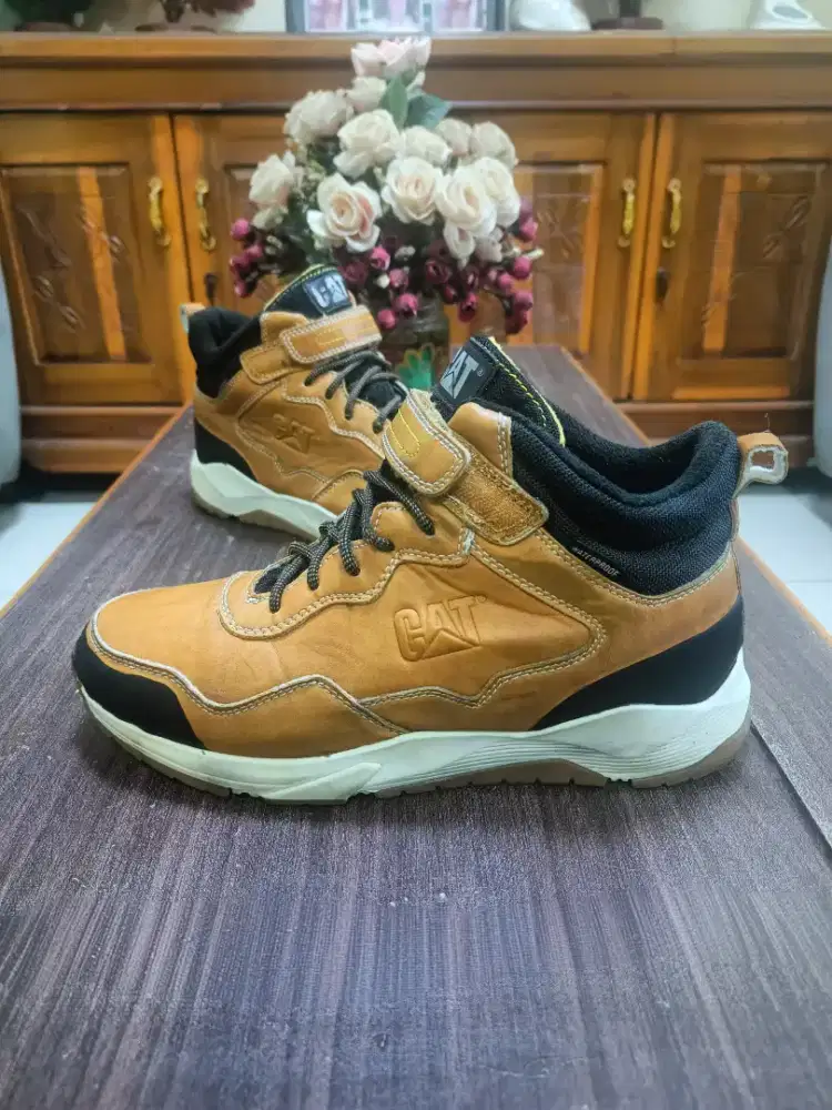 Sepatu Caterpillar waterproof Original Size 42