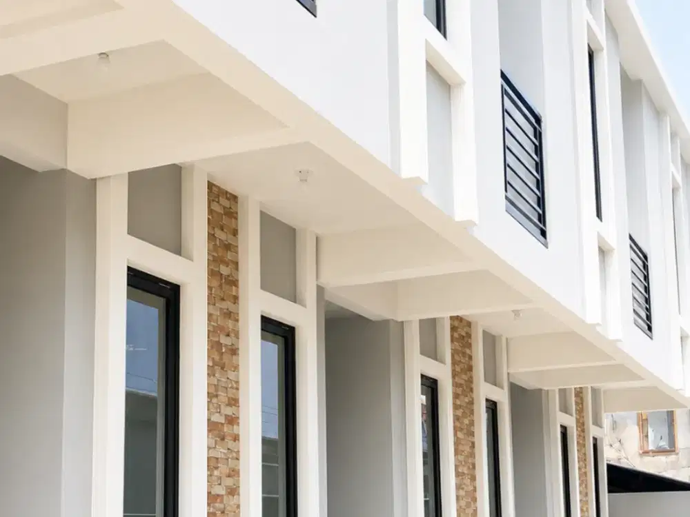 Rumah Murah 2 Lantai di Surabaya Utara Support Cicilan Inhouse