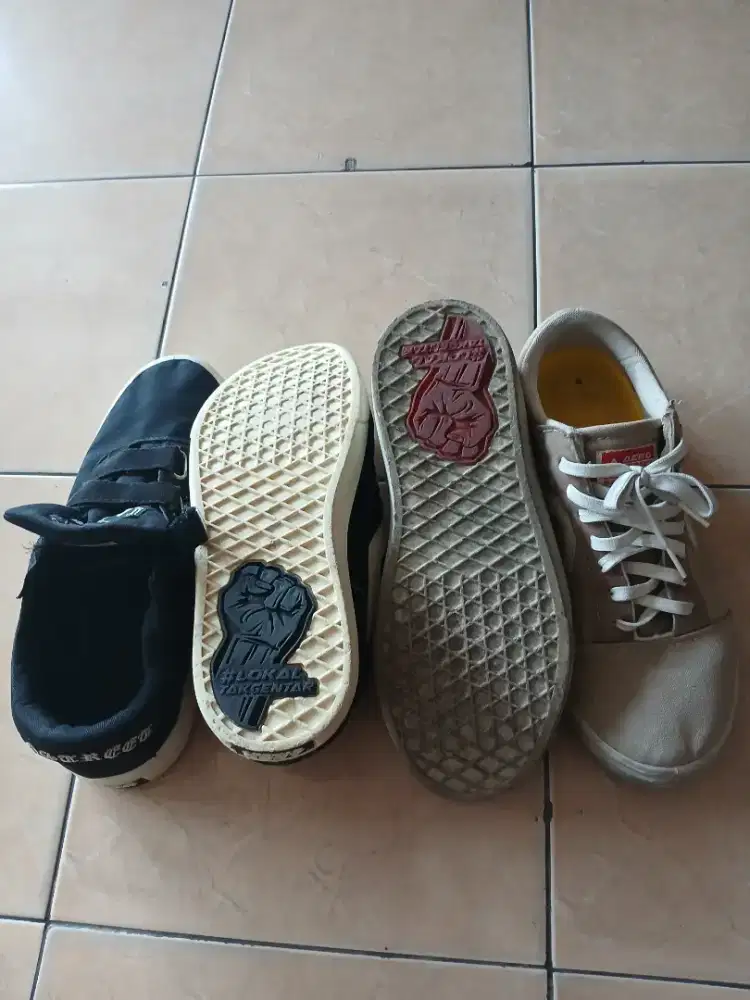 Sepatu casual pria