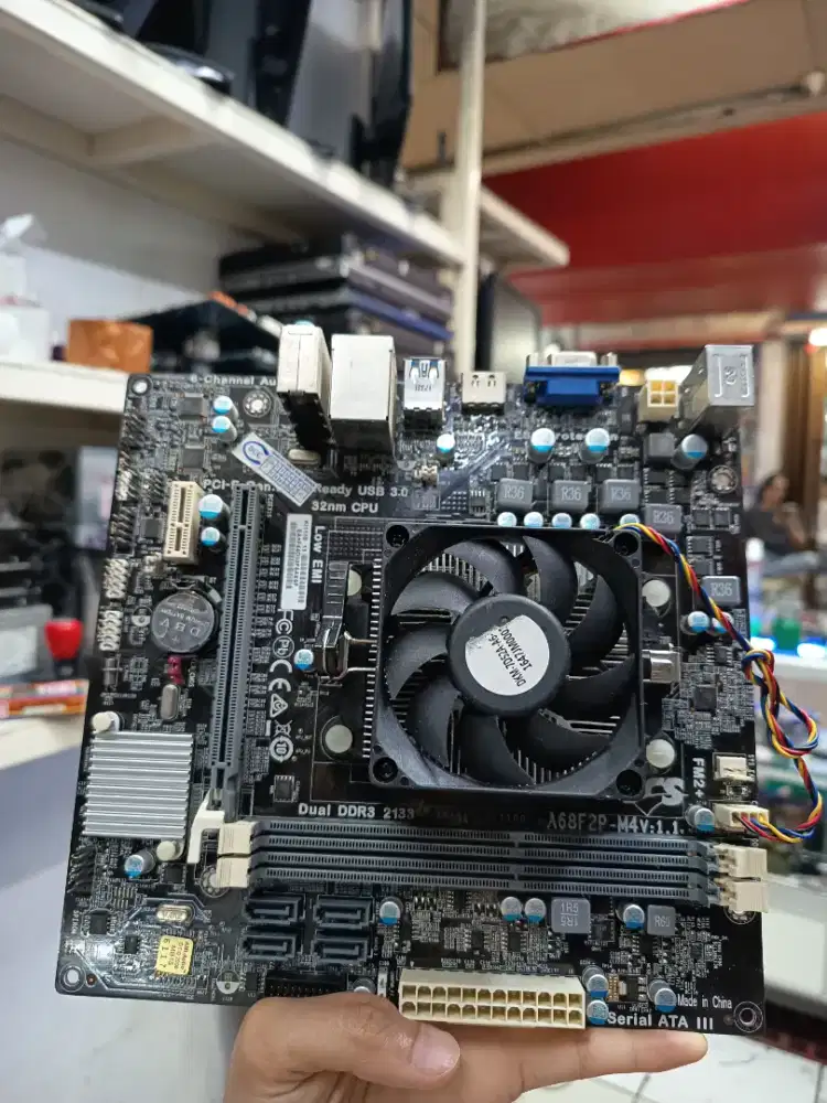Mobo amd a68 fm2+ ecs