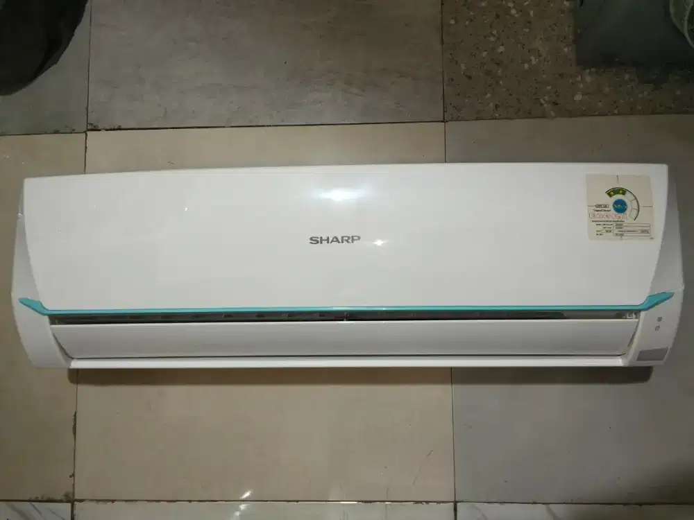 Indor ac sharp setengah pk thailand