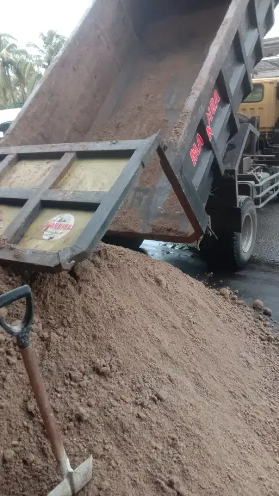 Abu batu pasir cor hitam limestone batu split