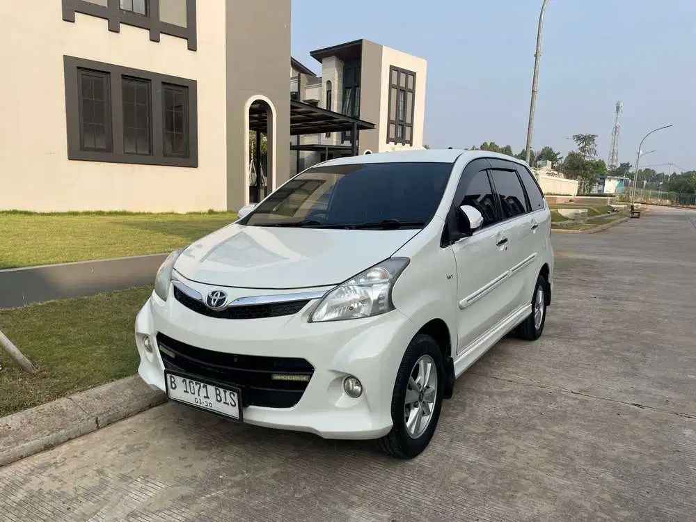 [Termurah] Avanza Veloz 1.5 AT 2014 Pemakaian 2015