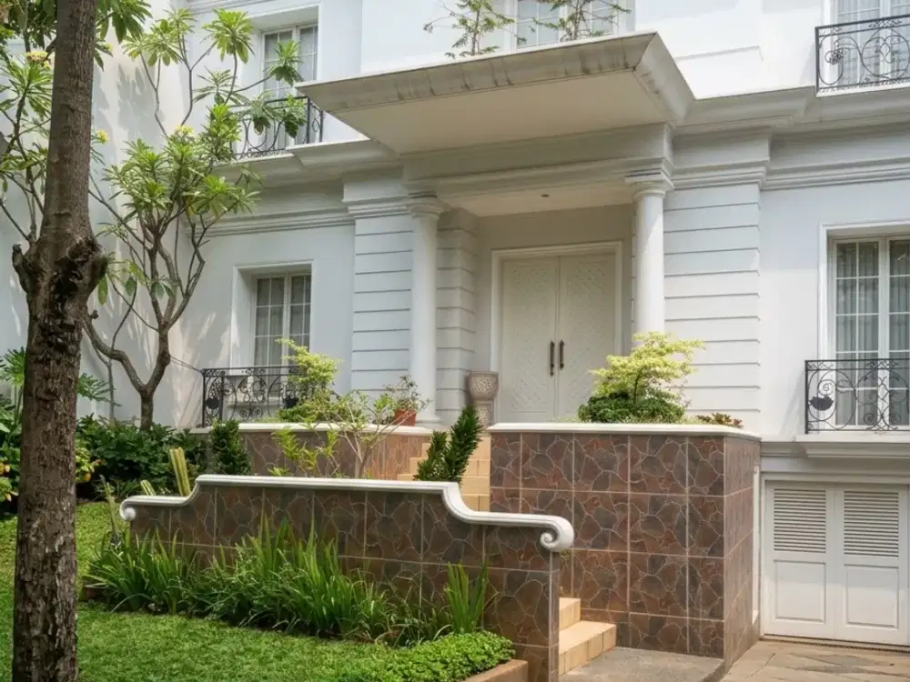 Dijual Rumah di Jl Brawijaya. Kebayoran Baru. Jakarta Selatan