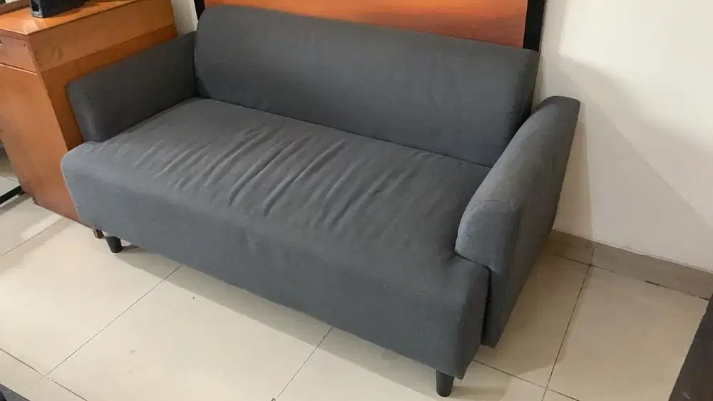 Sofa Abu Gelap 2 Seater Bekas Kantor