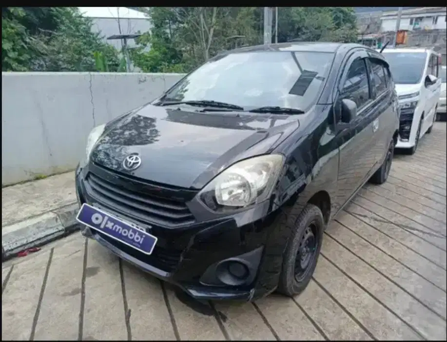 Daihatsu Ayla 1.0 D Bensin-MT 2020