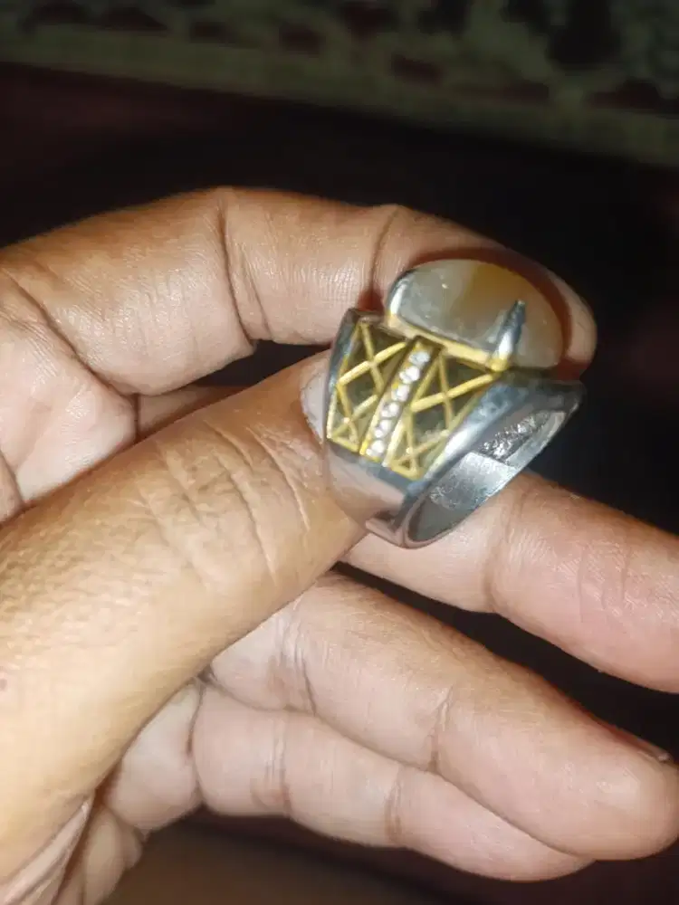 Batu cincin Sulaiman 2 warna