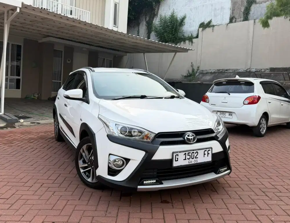 (KM 30rb) Yaris Heykers TRD Matic Putih 2017 LOW KM FULL ORIGINAL