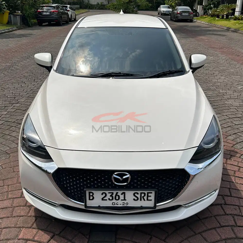 MAZDA 2 GT AT 2019 PUTIH PEMAKAIAN 2020