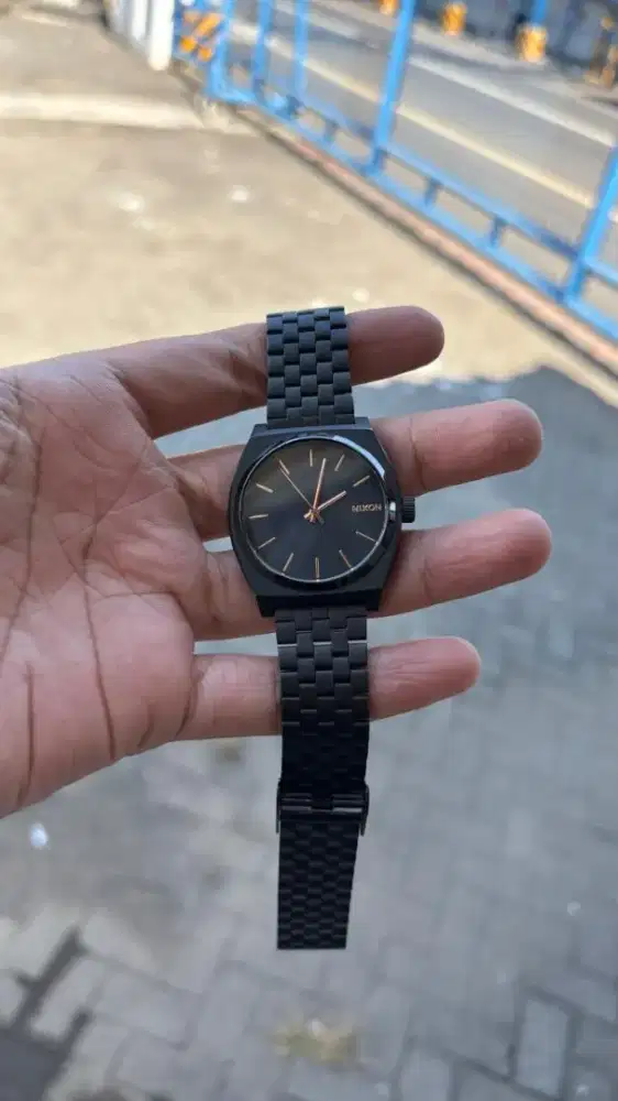 Nixon Time teller