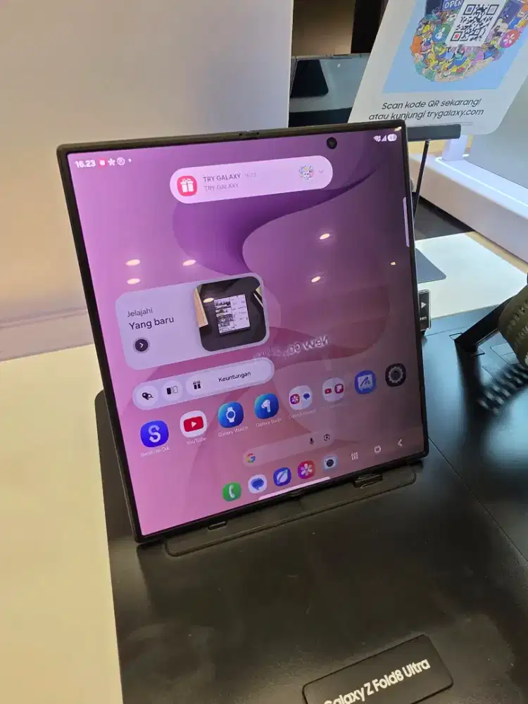 Samsung Zfold8 free voucher 2.6juta