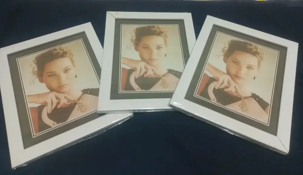 Frame Foto Bingkai Putih