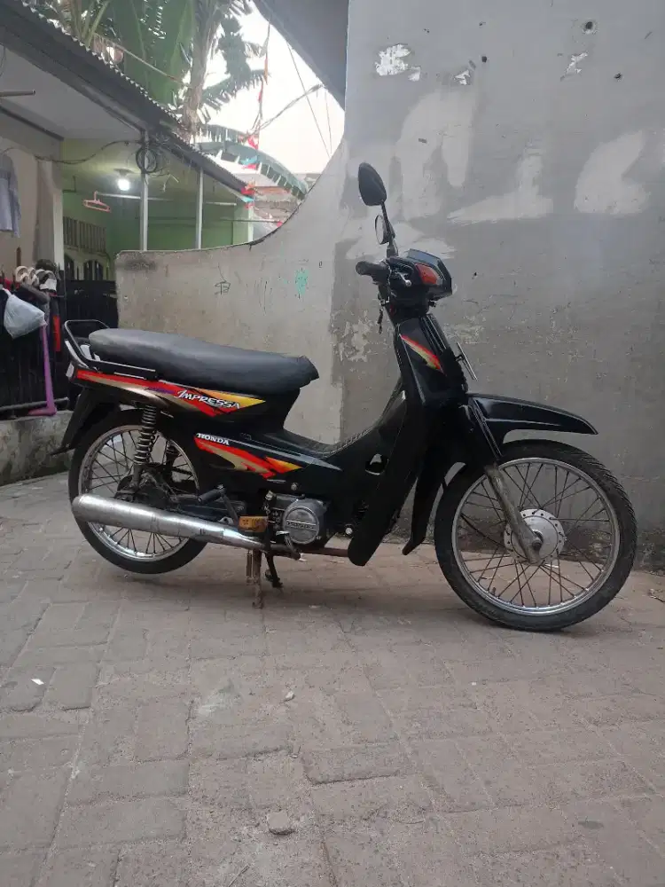 Honda Astrea grand impresa th 2000 ss komplit