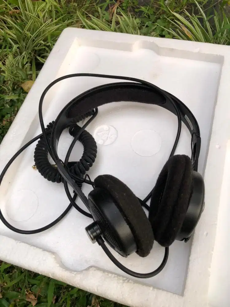 Headphone monitor Behringer HPS5000