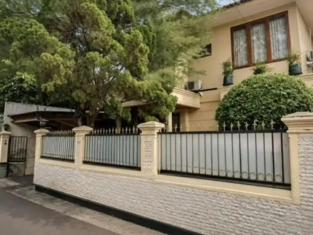 Dijual Rumah Siap Huni di Cipete