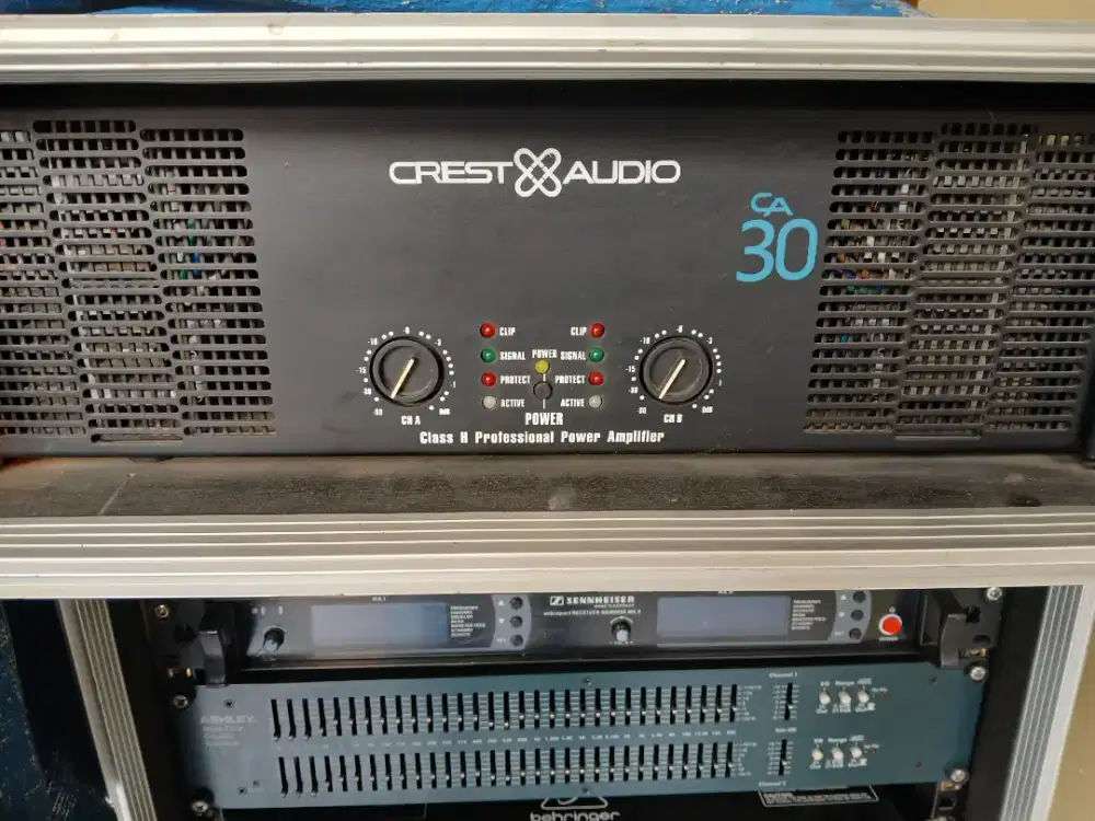 Power dress audio CA30