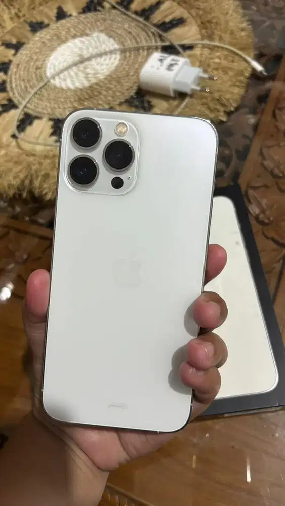 Iphone 13 promax 256 gb IBOX Silver ada minus