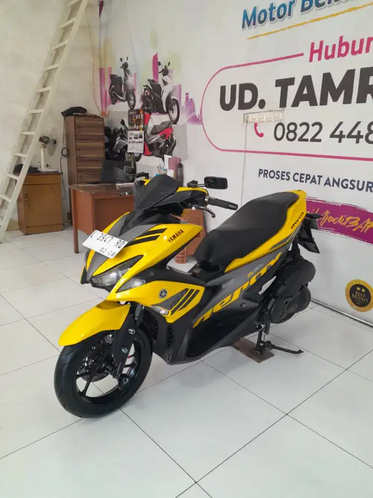 YAMAHA AEROX 155 STD 2017 BOS